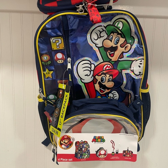 NWT ✨ 🍄 ⭐️ “HERE WE GO!” 4 pc Super Mario Metallic Backpack Set 🎒 - Picture 4 of 5
